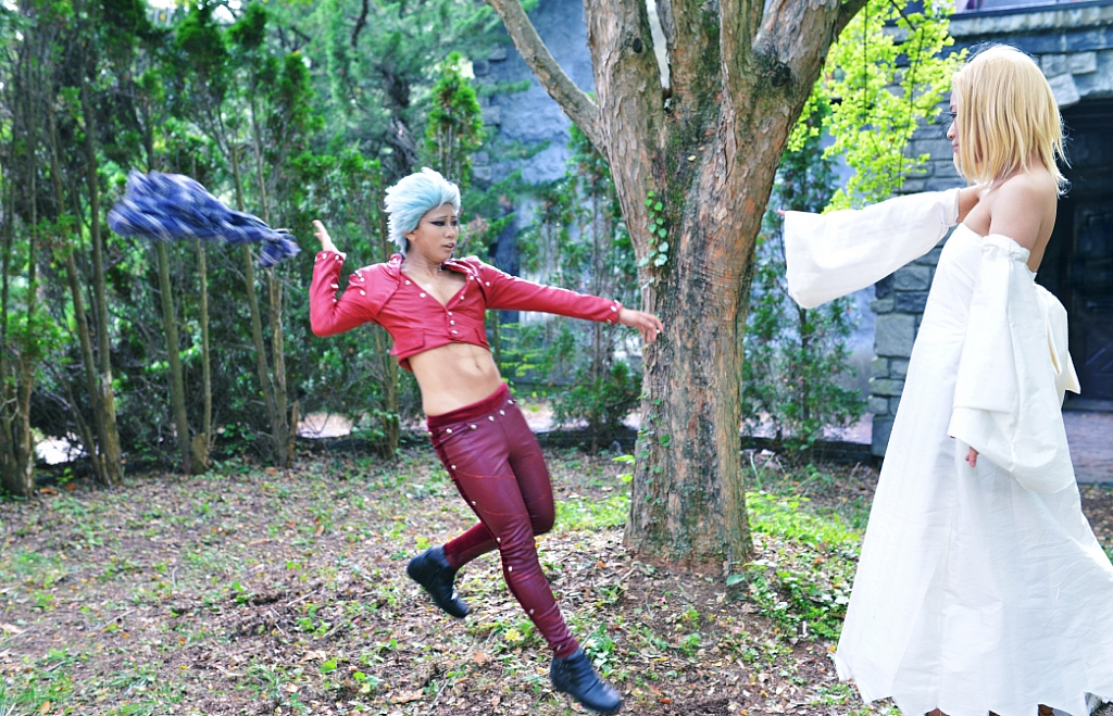 七つの大罪』エレイン、マーリン、エリザベスの美しいコスプレ